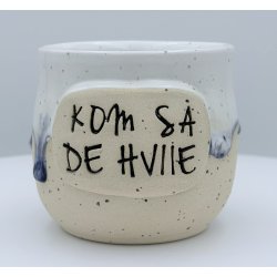 Keramik krus uden hank  og tekst "Kom s� de hviie"