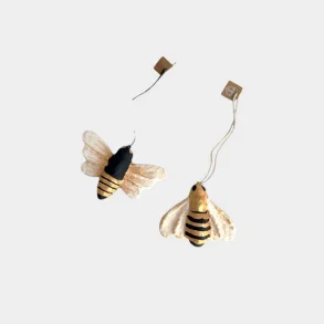 Lille bi med fine, h�ndlavede detaljer, H 5 cm 