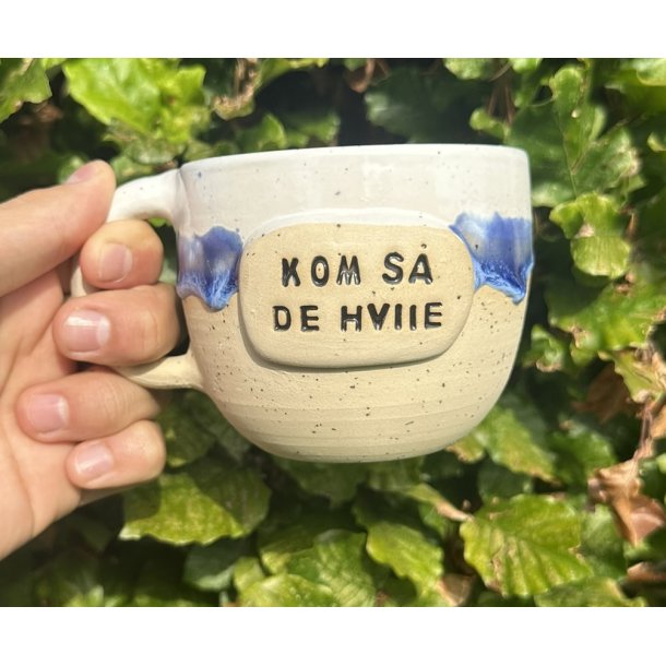 Keramik krus m/hank og citat-tekst "Kom s de hviie"