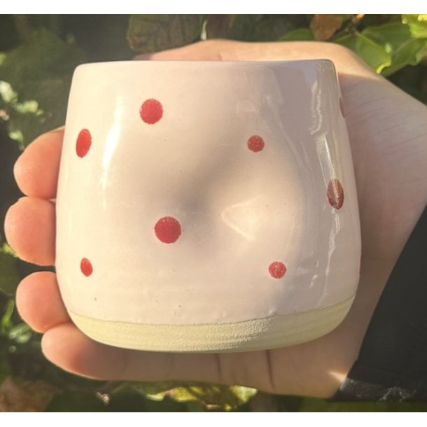 Keramik krus uden hank rosa med rde prikker