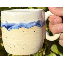 Keramik krus m/hank og citat-tekst "Kom s de hviie"