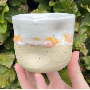 Keramik krus uden hank med orange l�beglasur