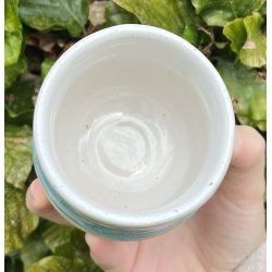 Keramik krus uden hank med lysebl lbeglasur