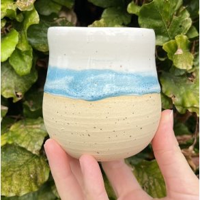 Keramik krus uden hank med lysebl� l�beglasur