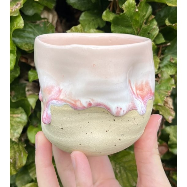 Keramik krus uden hank  lyserd m/lyserd lbeglasur