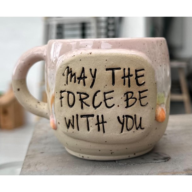 Keramik krus m/hank og citat-tekst "May the force be with you"